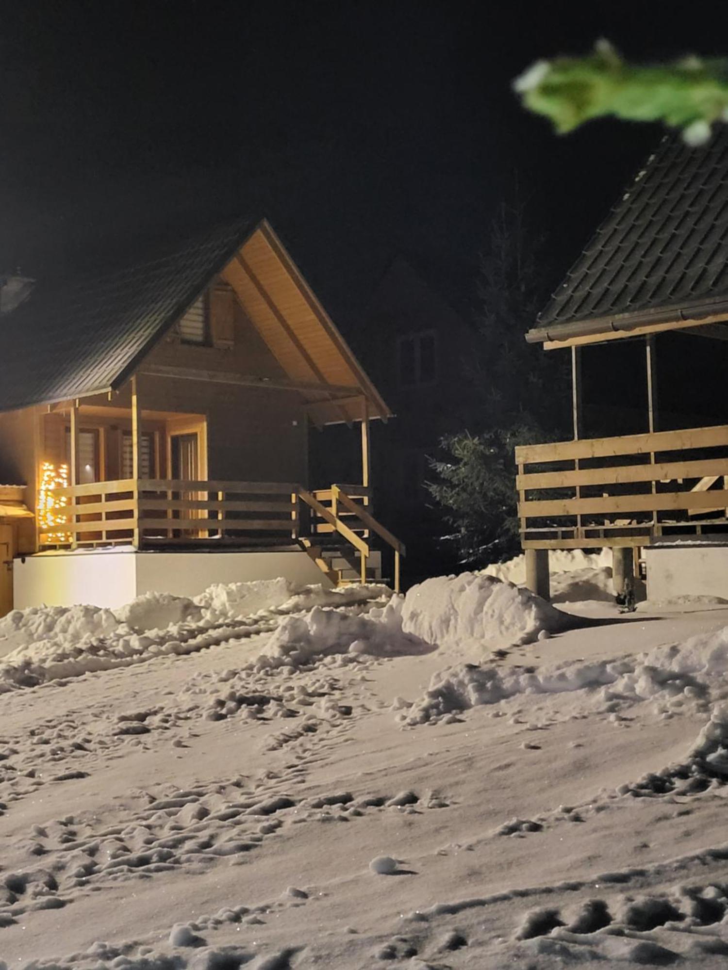 Jagodna 6d-2 Jacuzzi Chalet Spalona