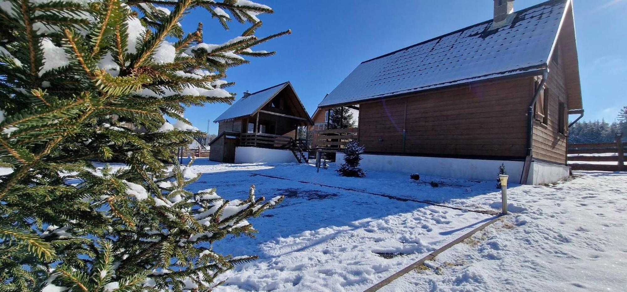 Jagodna 6d-2 Jacuzzi Chalet Spalona
