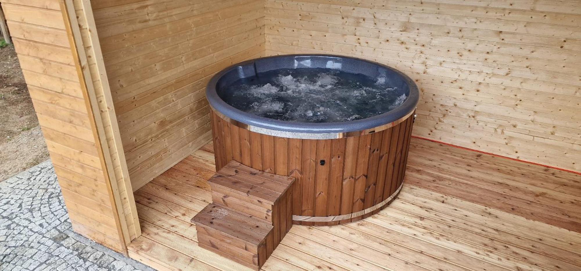 Jagodna 6d-2 Jacuzzi